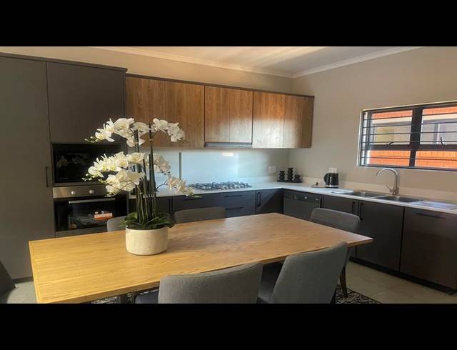 3 BEDROOM HOUSE FOR SALE IN RIETVALLEIRAND